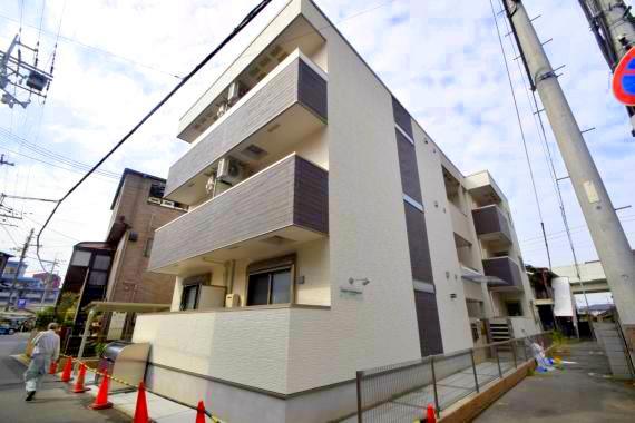 フジパレス河内花園　（205号）