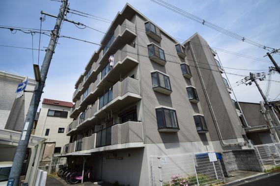 エストフローラ (101号)