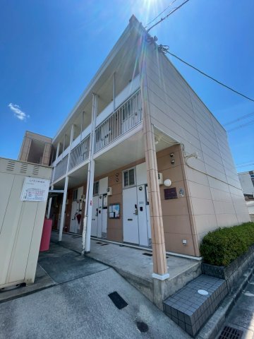 レオパレス飛鳥　（203号）