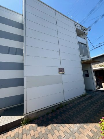 レオパレスカラコレス　（203号）