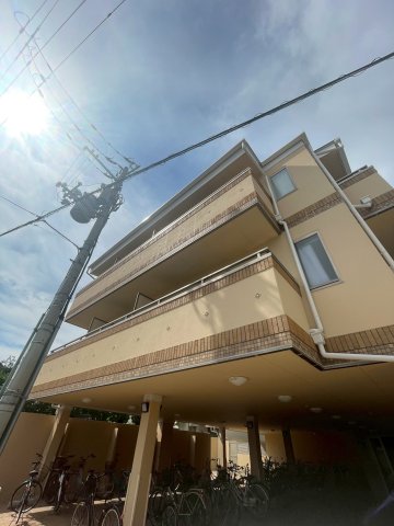 セレブ上小阪　（303号）